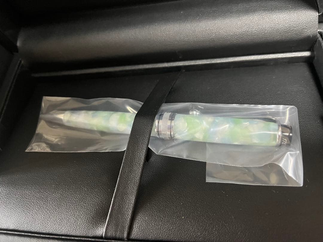 AURORA カレイドスコーピオ　ルーチェヴェルデ　ボールペン