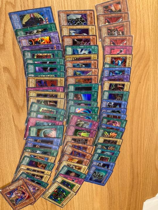 遊戯王　まとめ売り　レッドアイズブラックドラゴン レリーフ 等