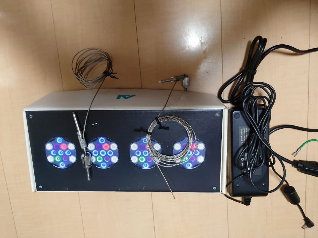 HYDRA FIFTY TWO LEDライト本体　ハイドラ52