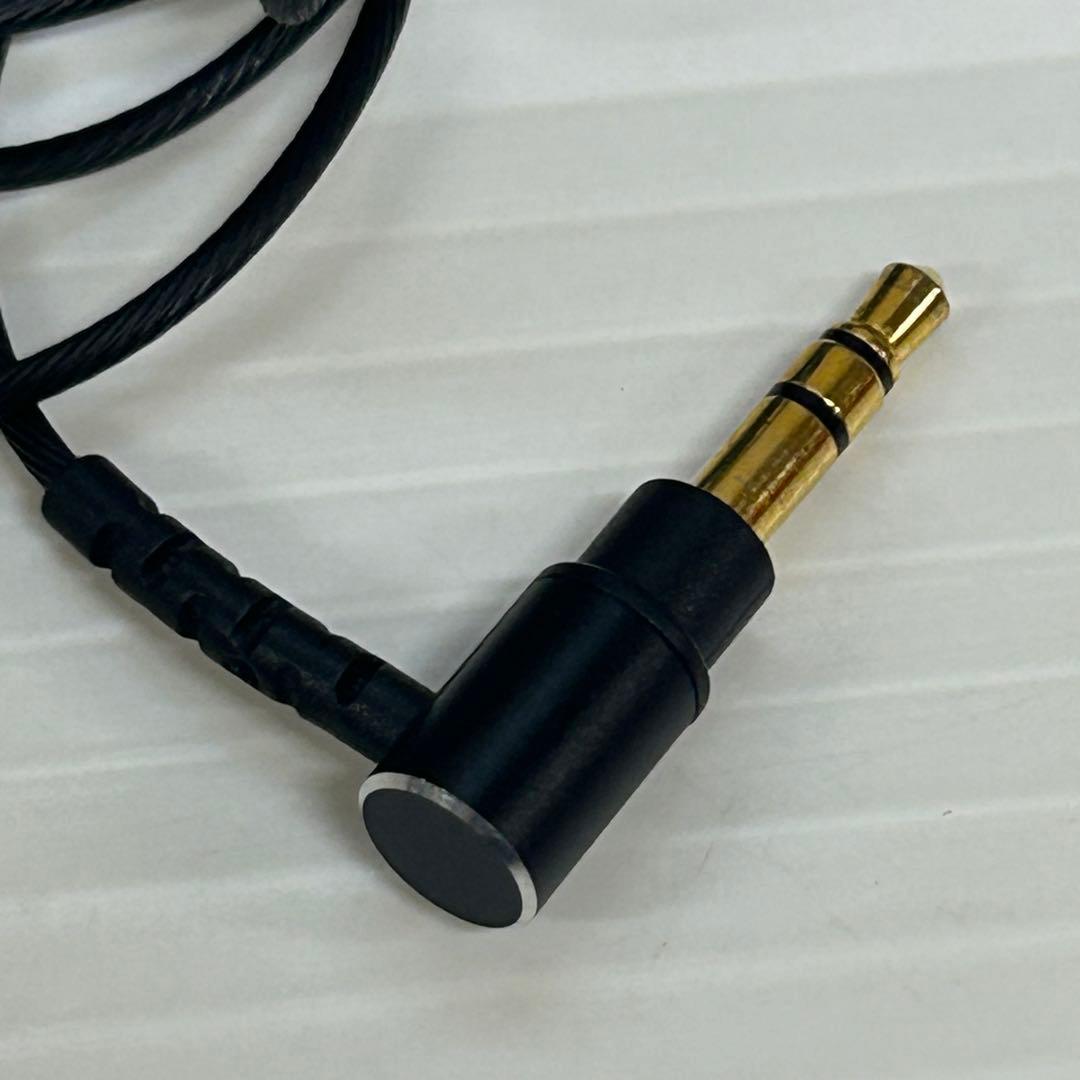 final F4100 　有線イヤホン　　　　　　　　　fa76