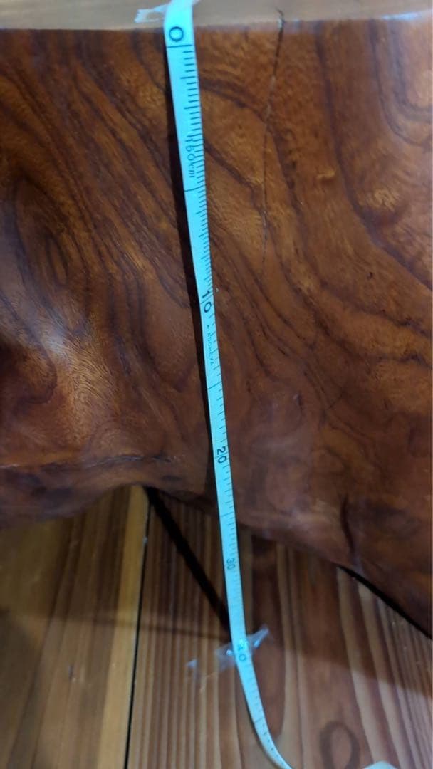 木製テーブル 自然な形状 約120cm x 80cm