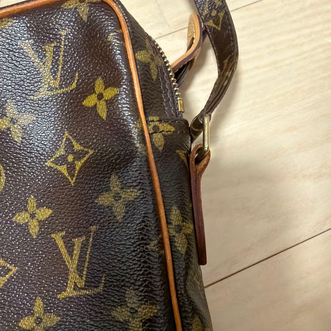 ⭐︎送料無料　LOUIS VUITTON ショルダーバッグ(保存袋あり)