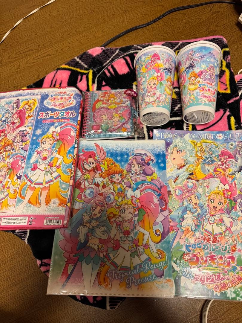 映画プリキュア　グッズセット