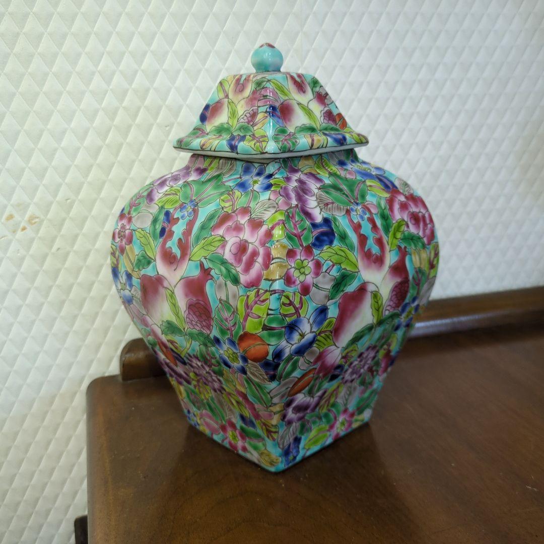 レトロ　中国　陶器壺　蓋付き　飾り壺　入れ物　陶器　花尽くし