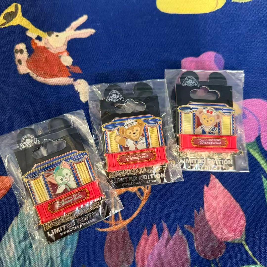 香港ディズニーダッフィーシェリーメイジェラトーニピンバッジ3点セット限数300