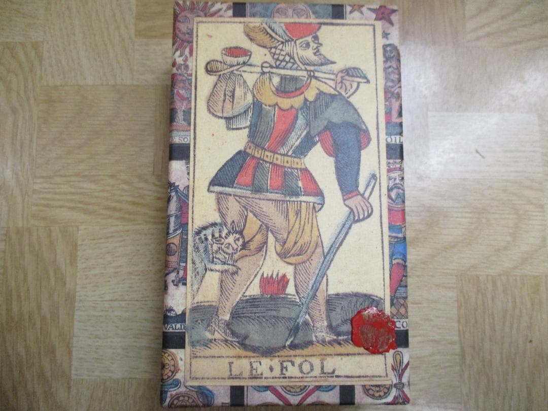 【IL Tarocco DI Besancon】