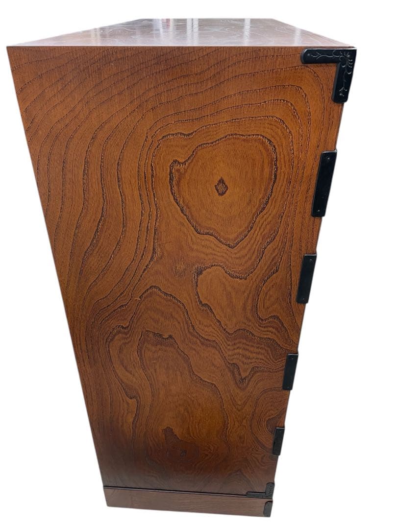 岩谷堂タンス　箪笥　タンス　岩谷堂　民芸家具　岩手県産株式会社　伝統工芸　収納