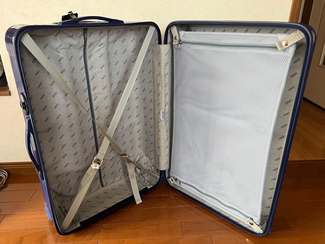 リモワ 82L サルサ2輪　857.70 中古スーツケース RIMOWA