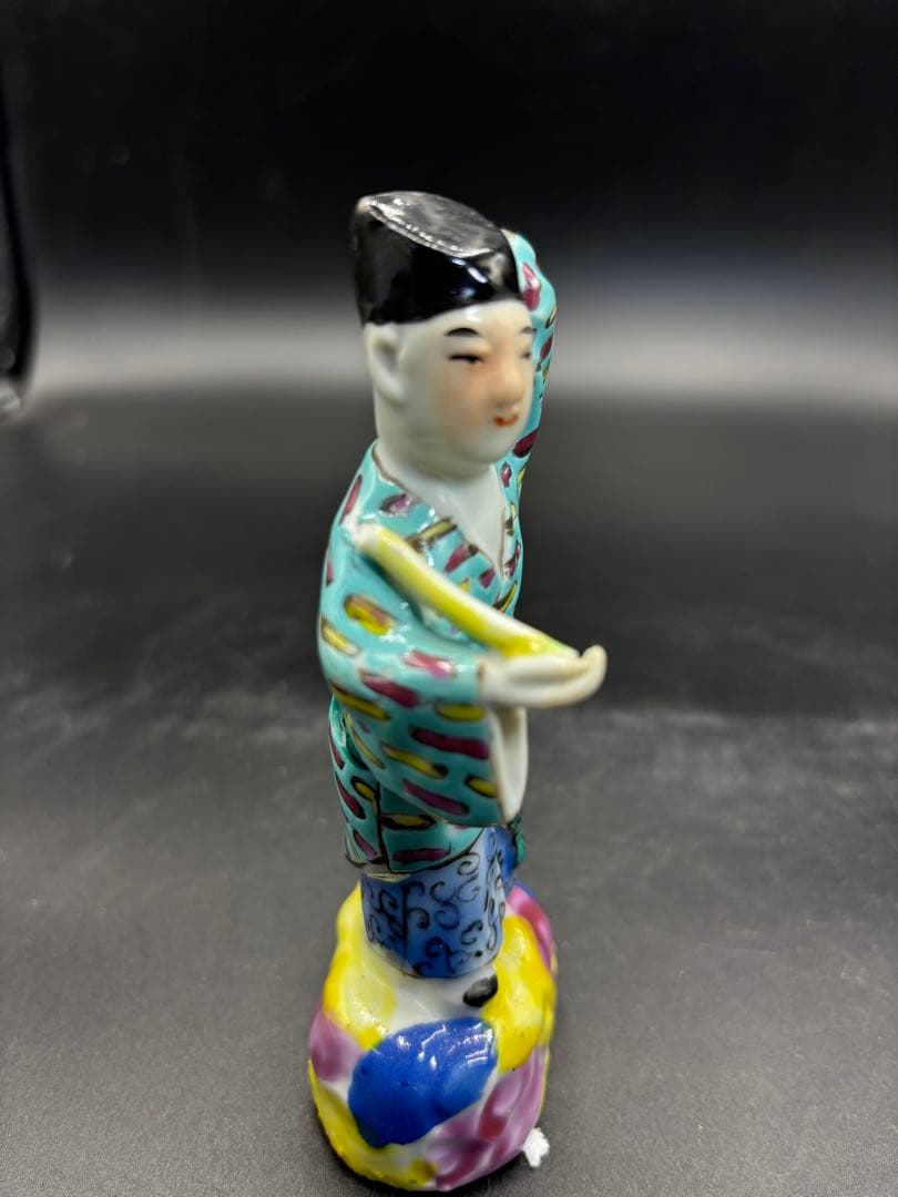 中国美術 古玩 色絵陶人形 陶器人形 高さ約13cm 置物 オブジェ 古董品