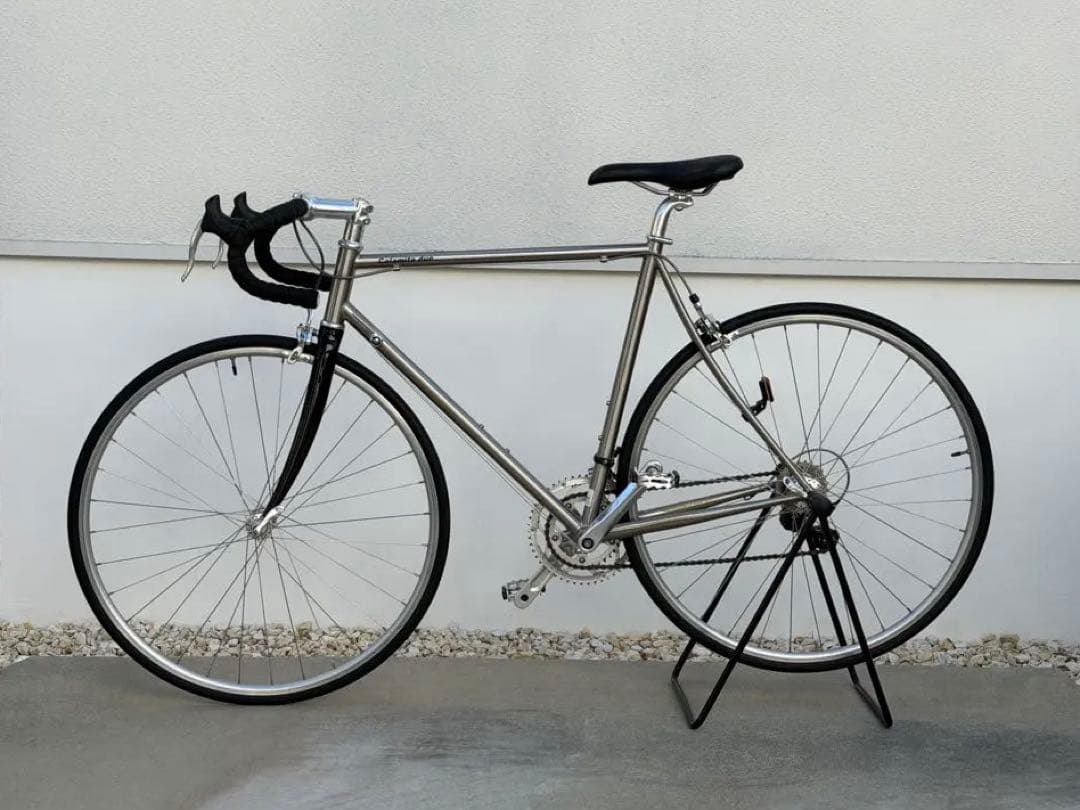 calamita due ロードバイク