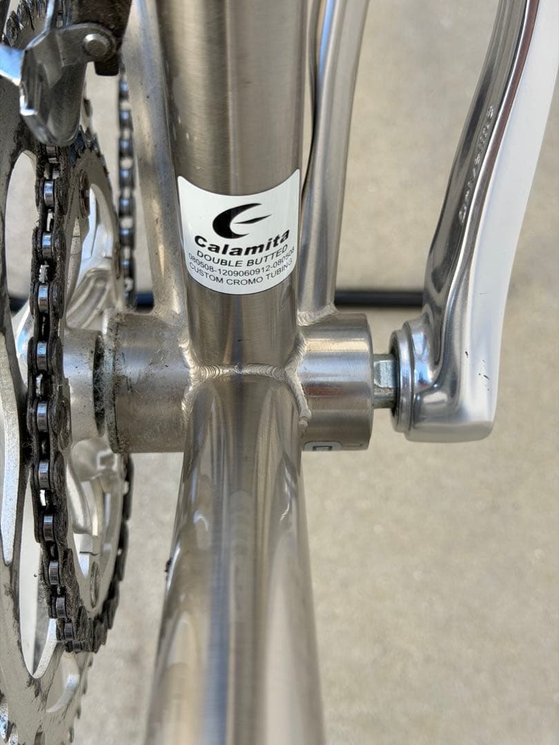calamita due ロードバイク