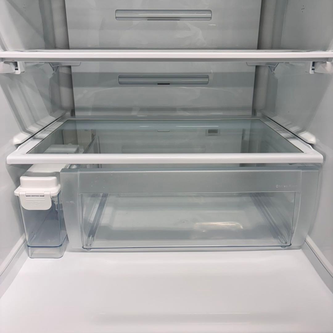 571 東芝 400L強　大型冷蔵庫　自動製氷　真ん中野菜室　右開き　半年保証