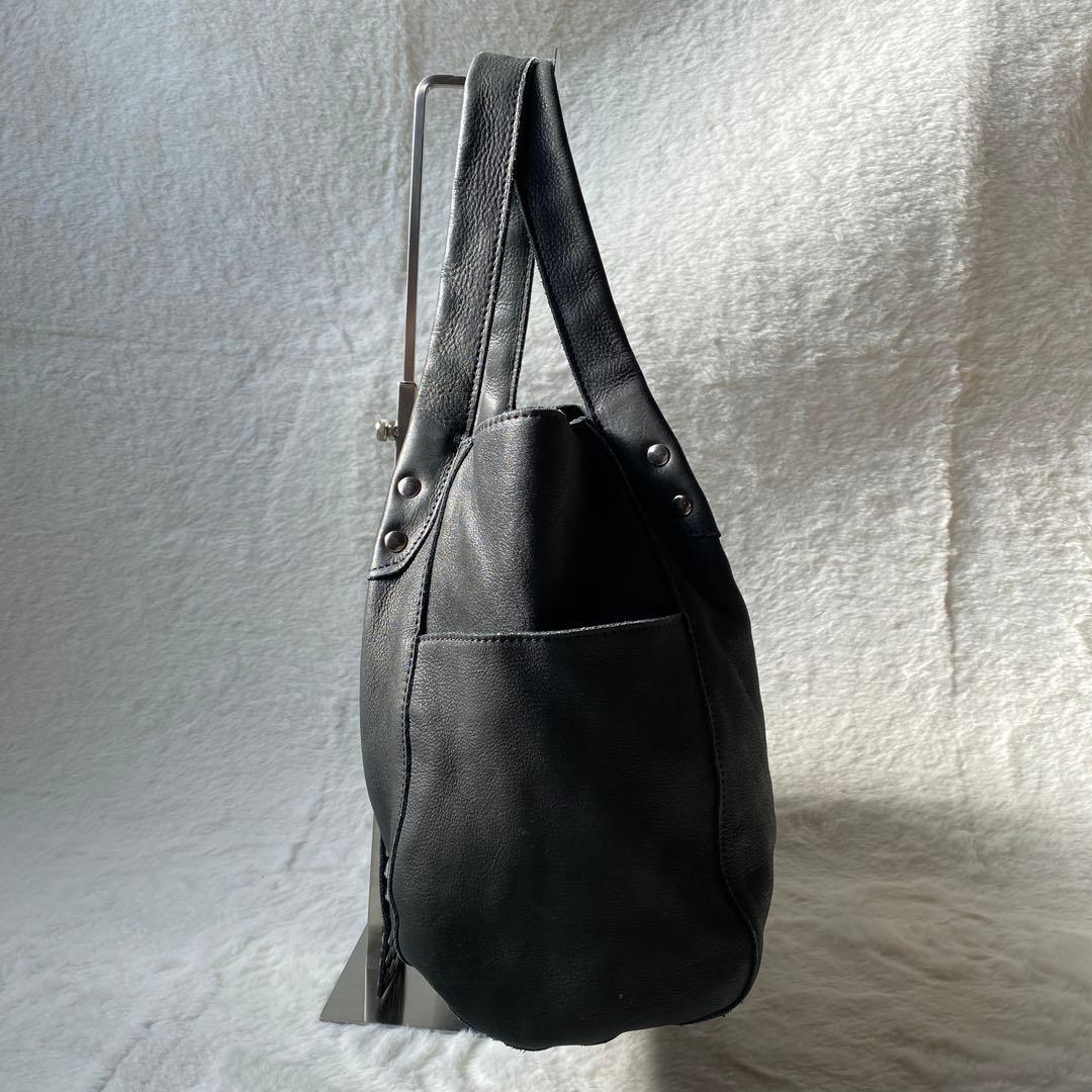 TRES トレ スタッズ トートバック レザー 本革 黒 ブラック y2k 星