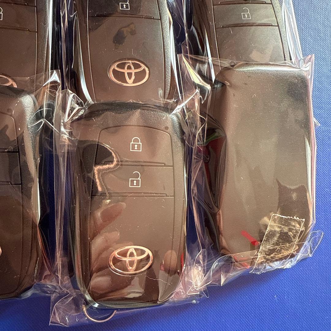 未使用　保管品　ヤリス　トヨタ　純正　キーレス　本体　２ボタン　10本　まとめ売