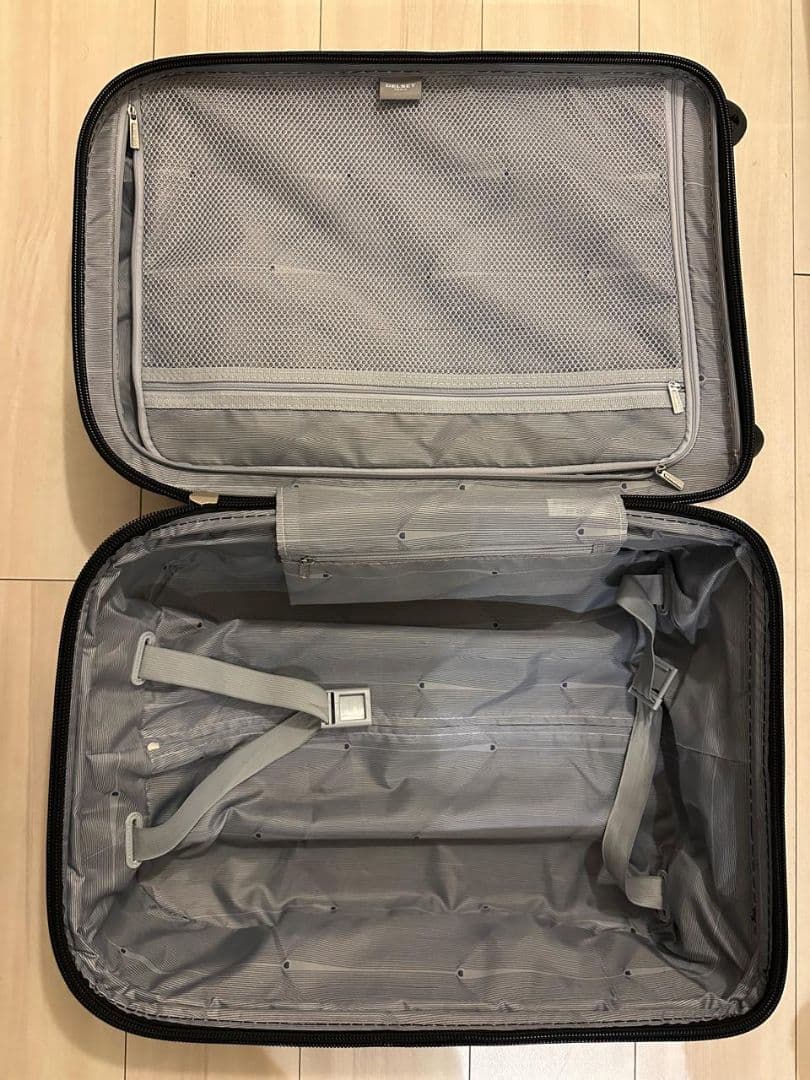 DELSEY スーツケース　ブラック　39L