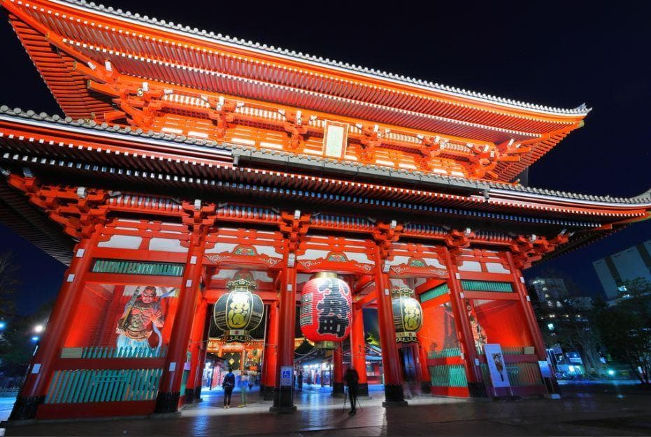■超広角 キャノン　EF-S 10-18mm F4.5-5.6 IS STM