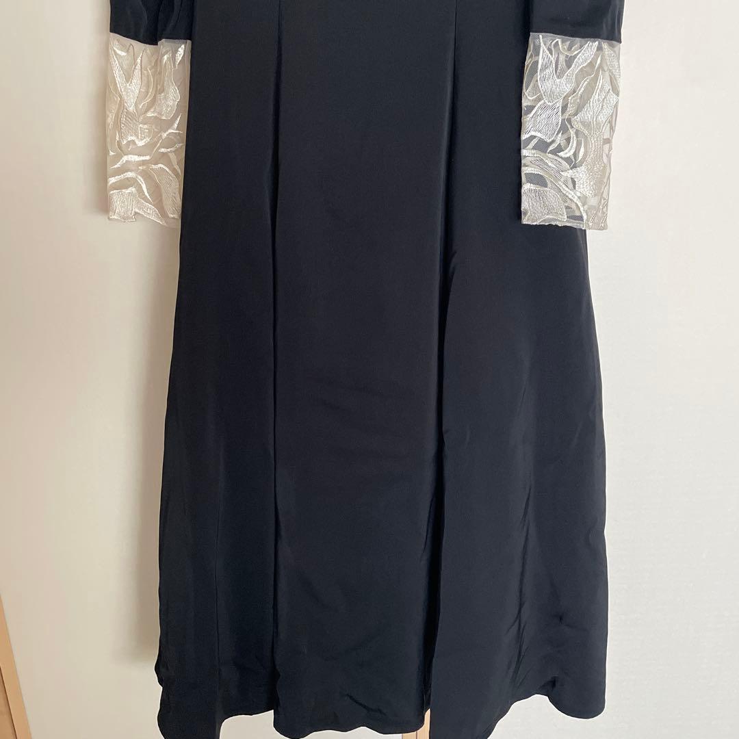 etoll. バック刺繍フレアドレス