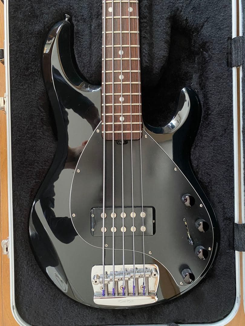 森匡　Musicman stingray 5