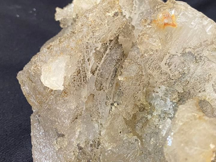 ヒマラヤンクォーツ　1.215 kg