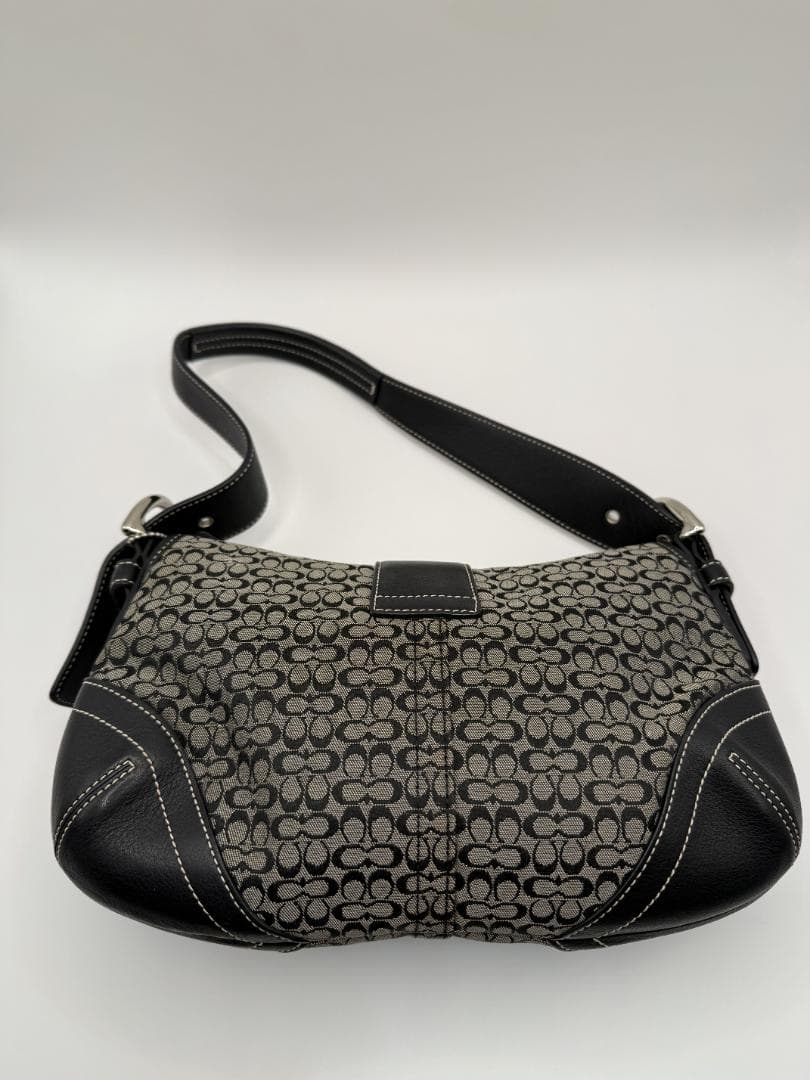【美品】COACH コーチ SOHO ワンショルダー バッグ シグネチャー 黒