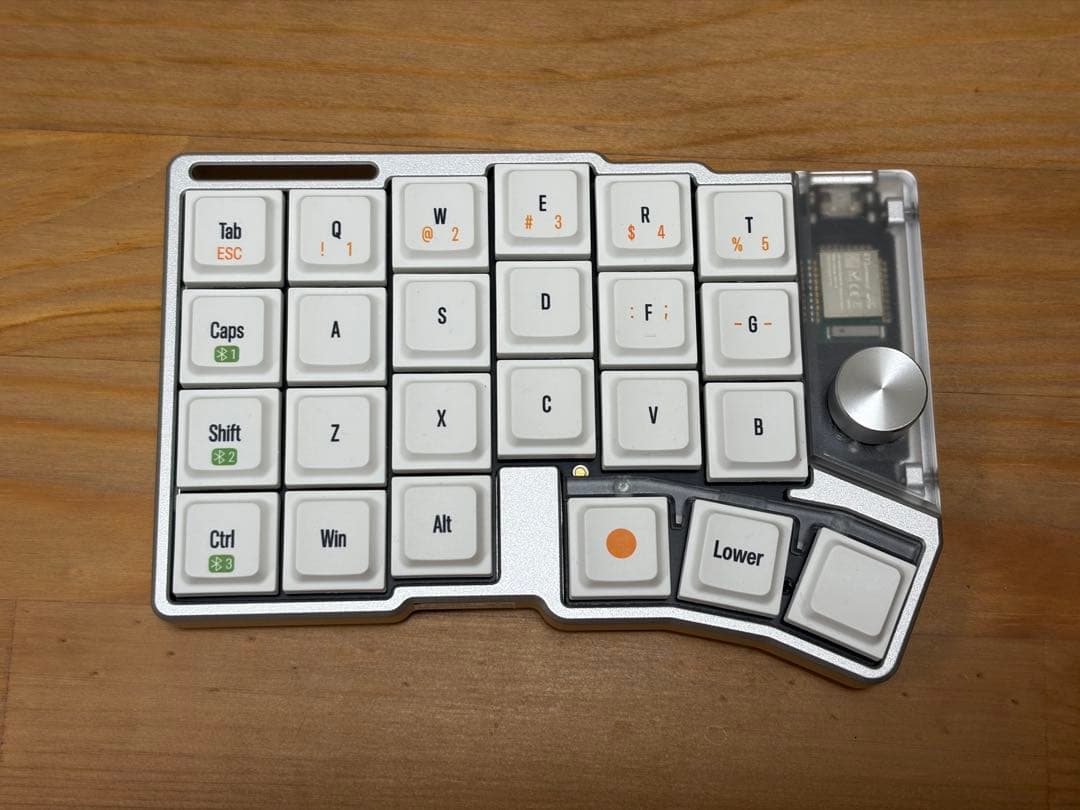 Cornix LP 分割キーボード シルバー　公式透明キーキャップ付き