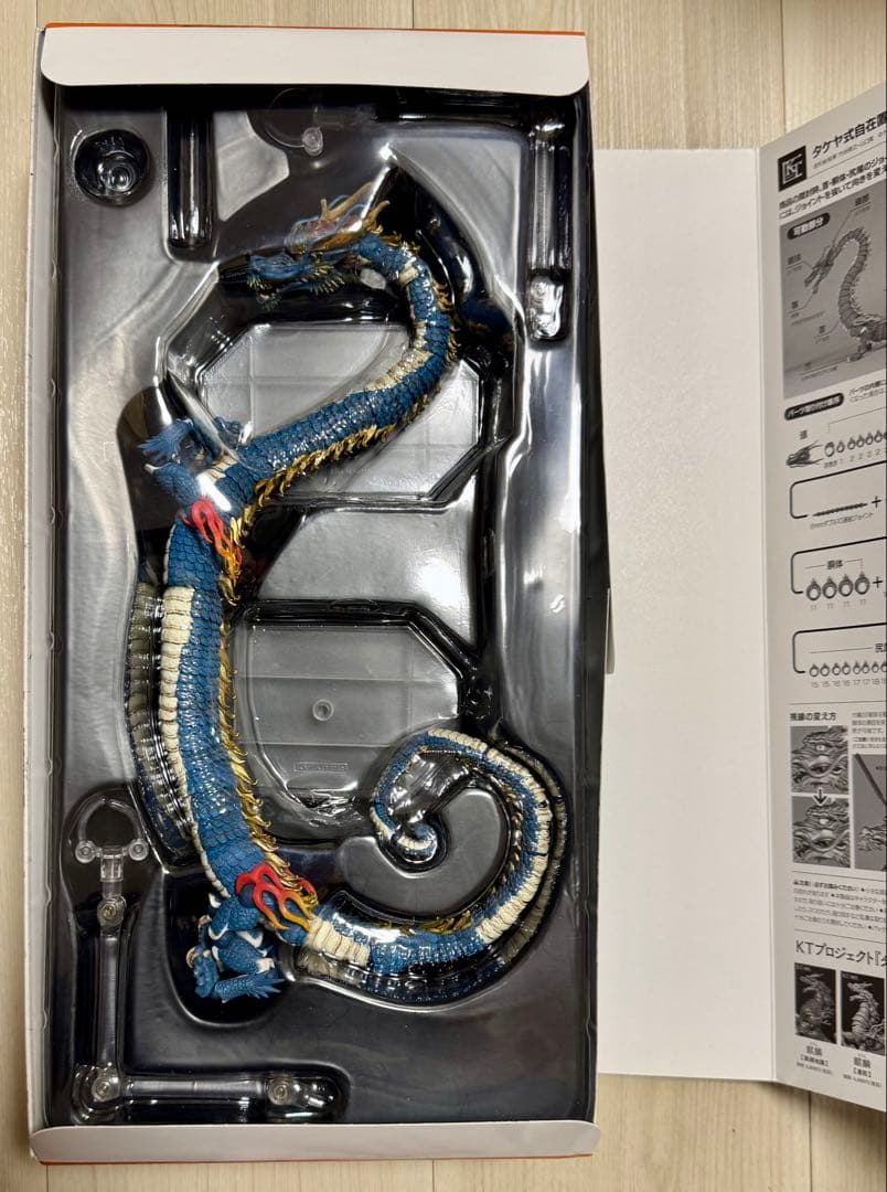 【海洋堂 タケヤ式自在置物】 龍(りゅう) 着彩 連長版 ※欠品あり
