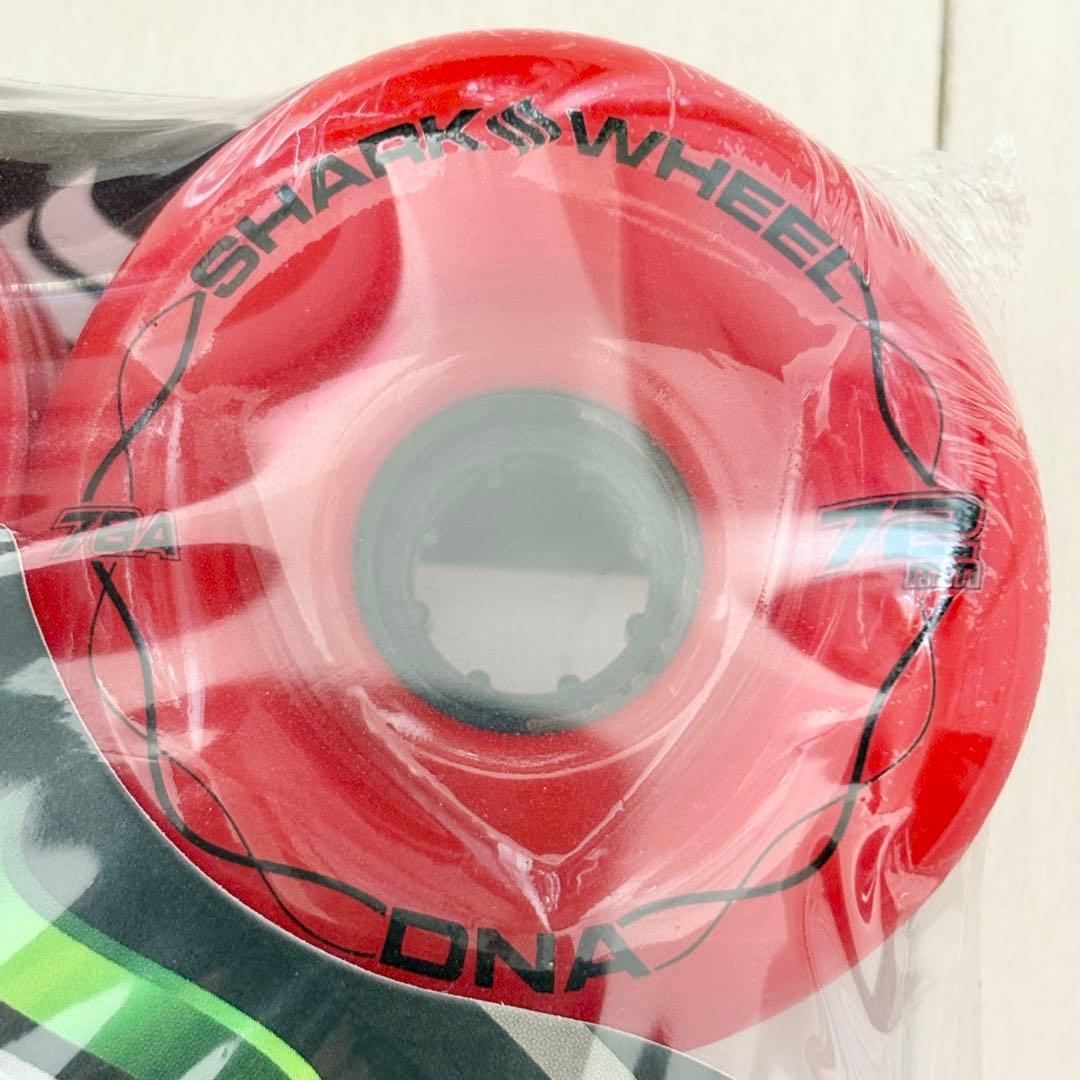 01☆新品 未開封☆ シャークウィール 72mm 78a ラヴァ