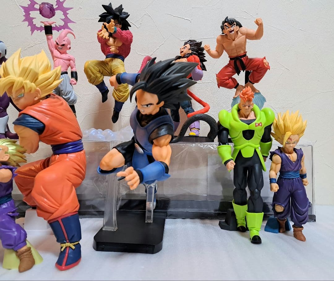 ドラゴンボール フィギュアまとめ売り 出陣 孫悟空 ベジータ 孫悟飯 12体