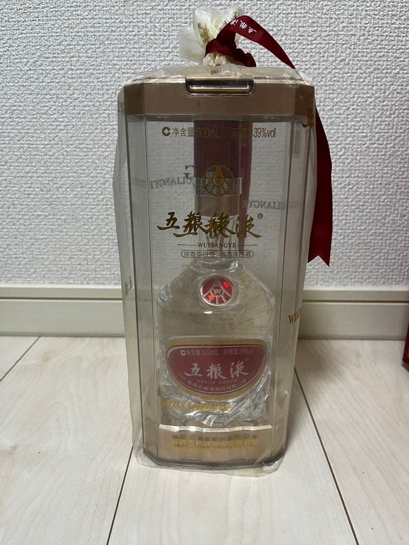 五粮液 500ml WULIANGYE 白酒 手さげ袋付き
