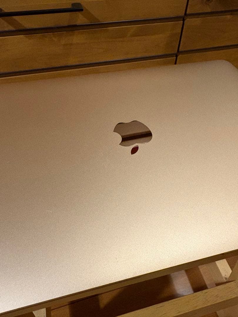 【美品/箱付き】MacBook Air 13-inch 2020 Gold