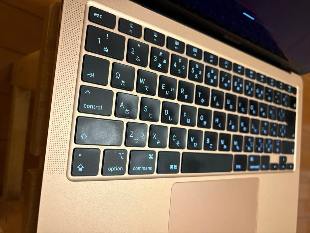 【美品/箱付き】MacBook Air 13-inch 2020 Gold