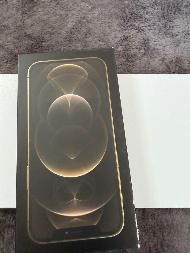 iPhone 12 Pro 128GBスマートフォン 本体 SIMロック解除済み