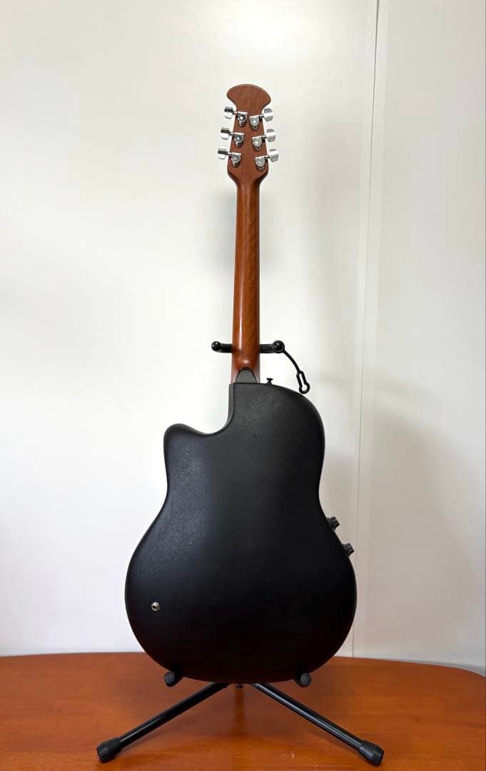 Celebrity by Ovation CC57 エレアコ