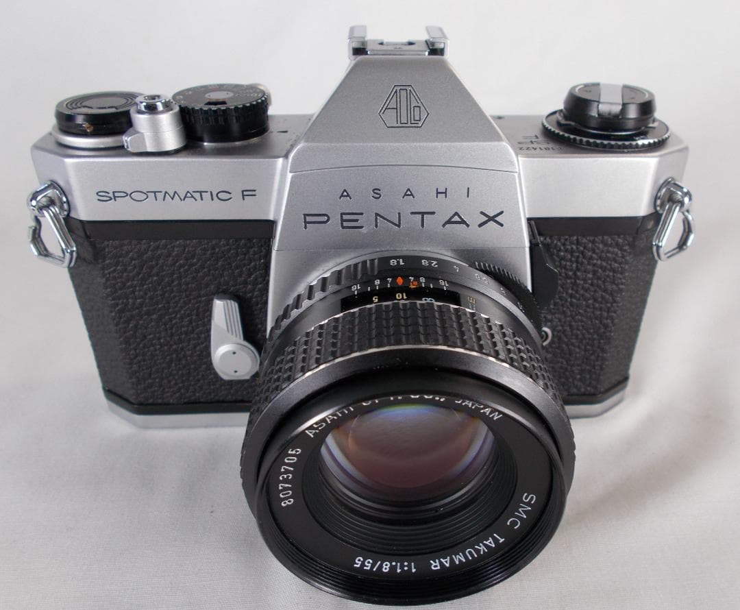 フィルムカメラ 整備済 完動品　Pentax SPF + f/1.8　P255