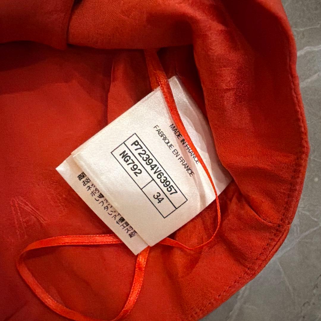 CHANEL オレンジロゴフリルタンクトップ 34