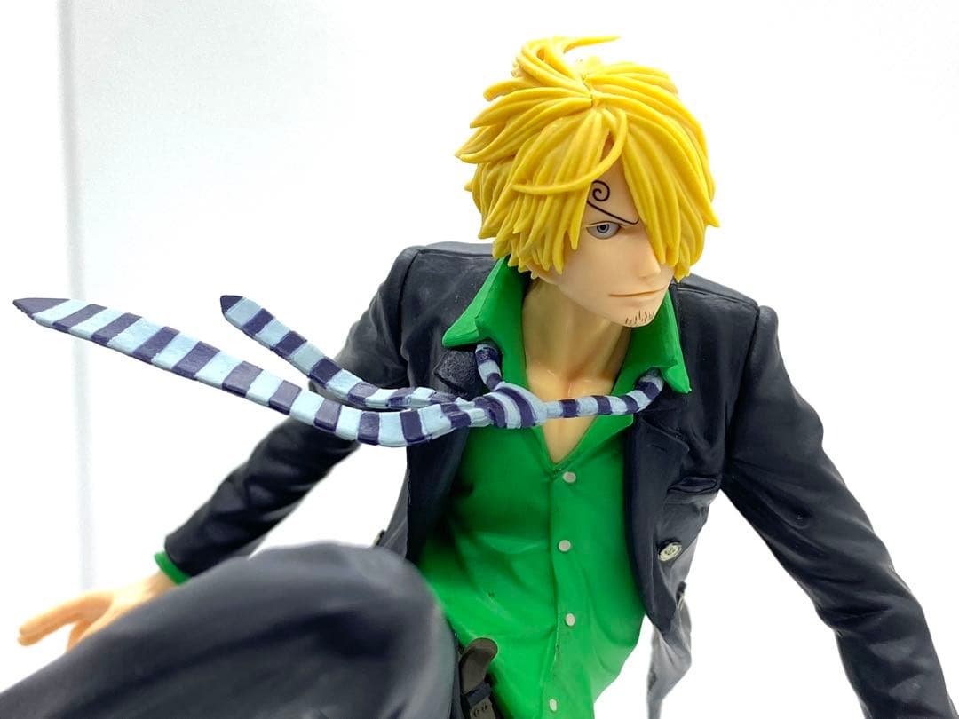 【美品・レア】ワンピース フィギュア サンジ