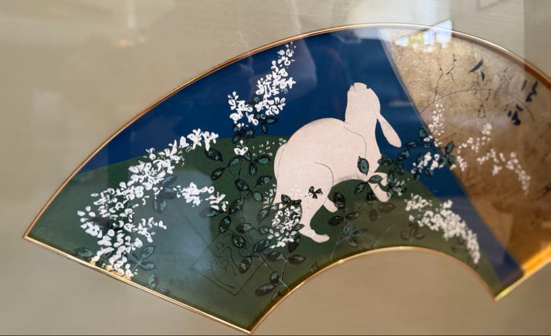 真作保証日本画 71 × 41 cm 扇面画｜兎と秋草 月に想いを馳せて｜額装済