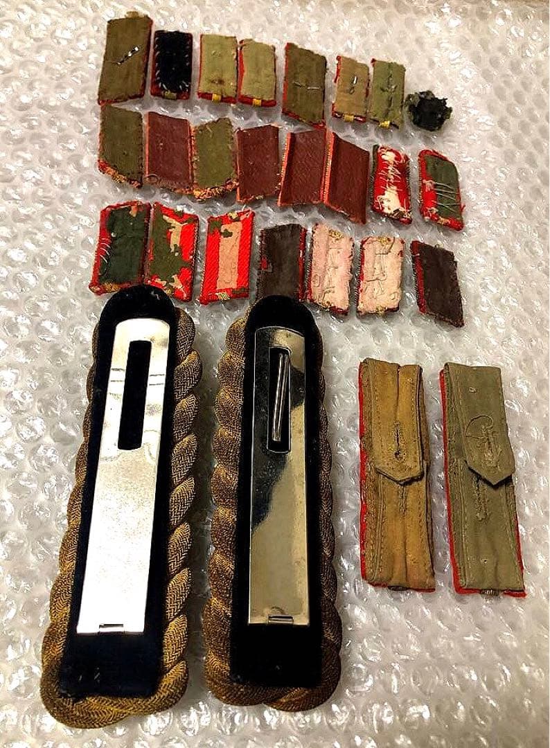 アンティーク 骨董品 コレクション 戦時中 勲章 肩章 日本軍 大日本帝国