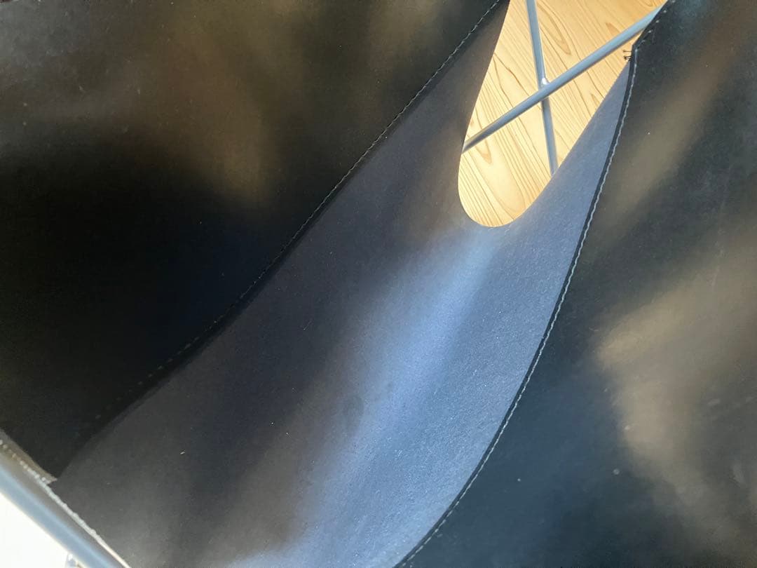 カリモク　karimoku マガジンラック　本革　レザー　BKF バタフライ