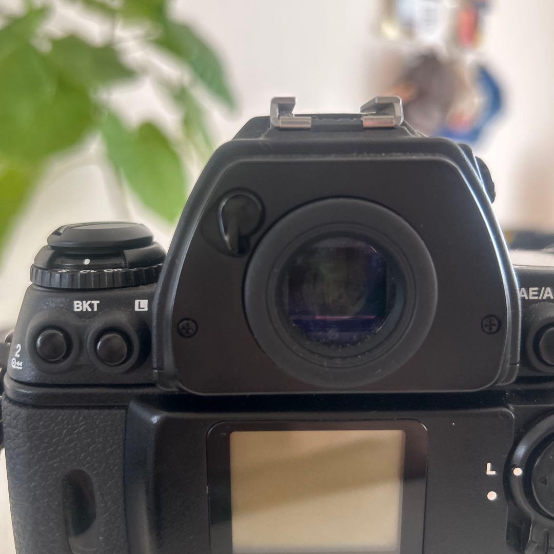 Nikon F6 腰痛持ちの店長