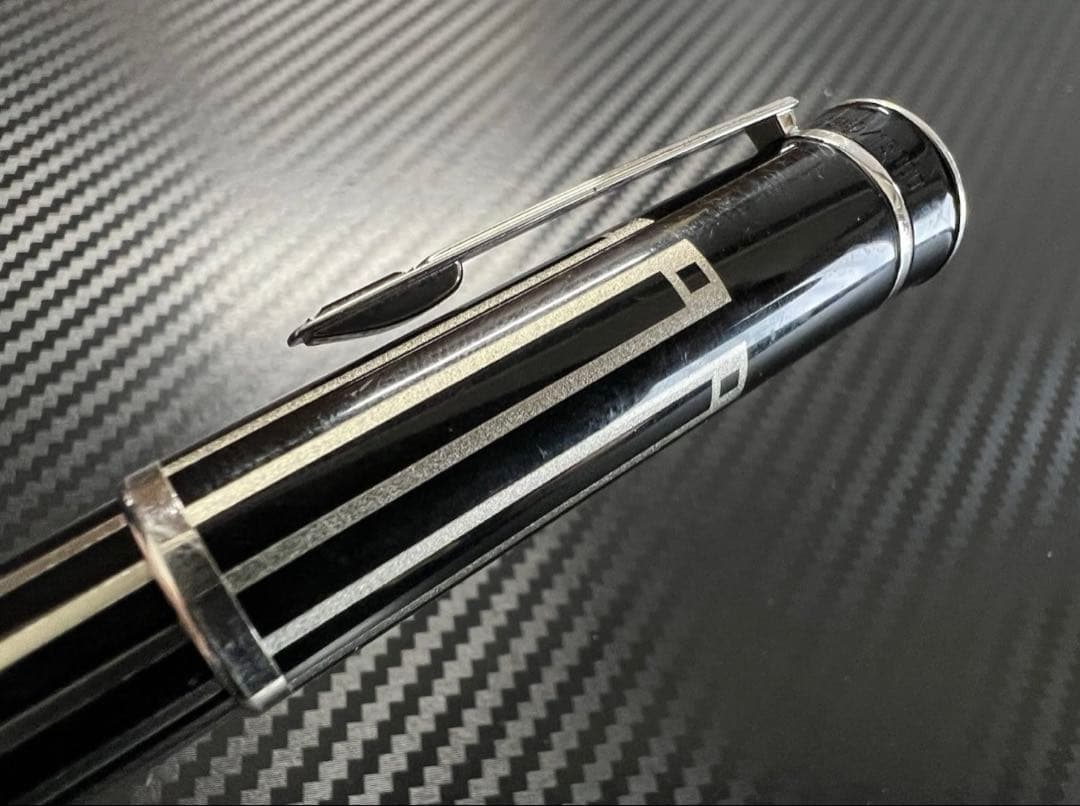 美品 モンブラン 2009年限定 作家シリーズ トーマスマン ボールペン