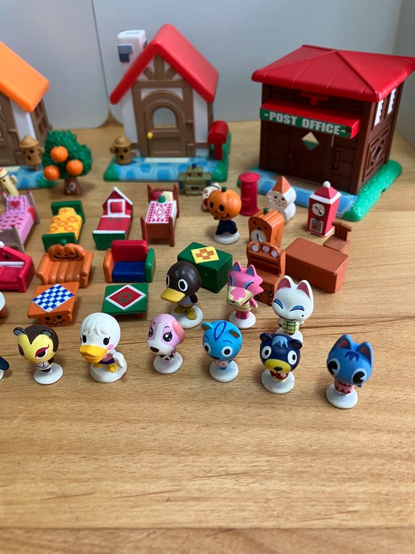 どうぶつの森…森をつくろうフィギュアまとめ売り