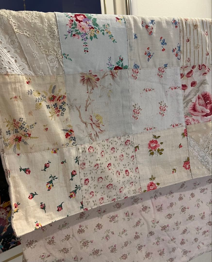 アンティークレース生地のクロス