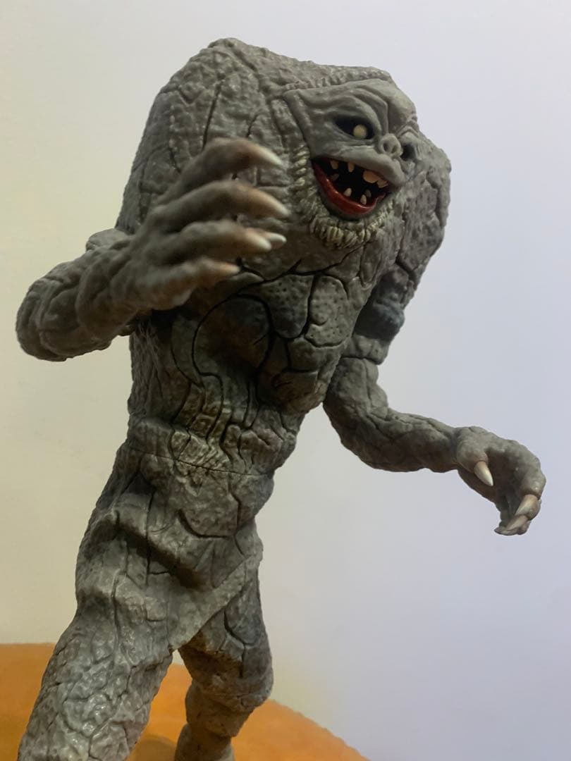 フィギュア 棲星怪獣 ジャミラ 1/6特撮シリーズ