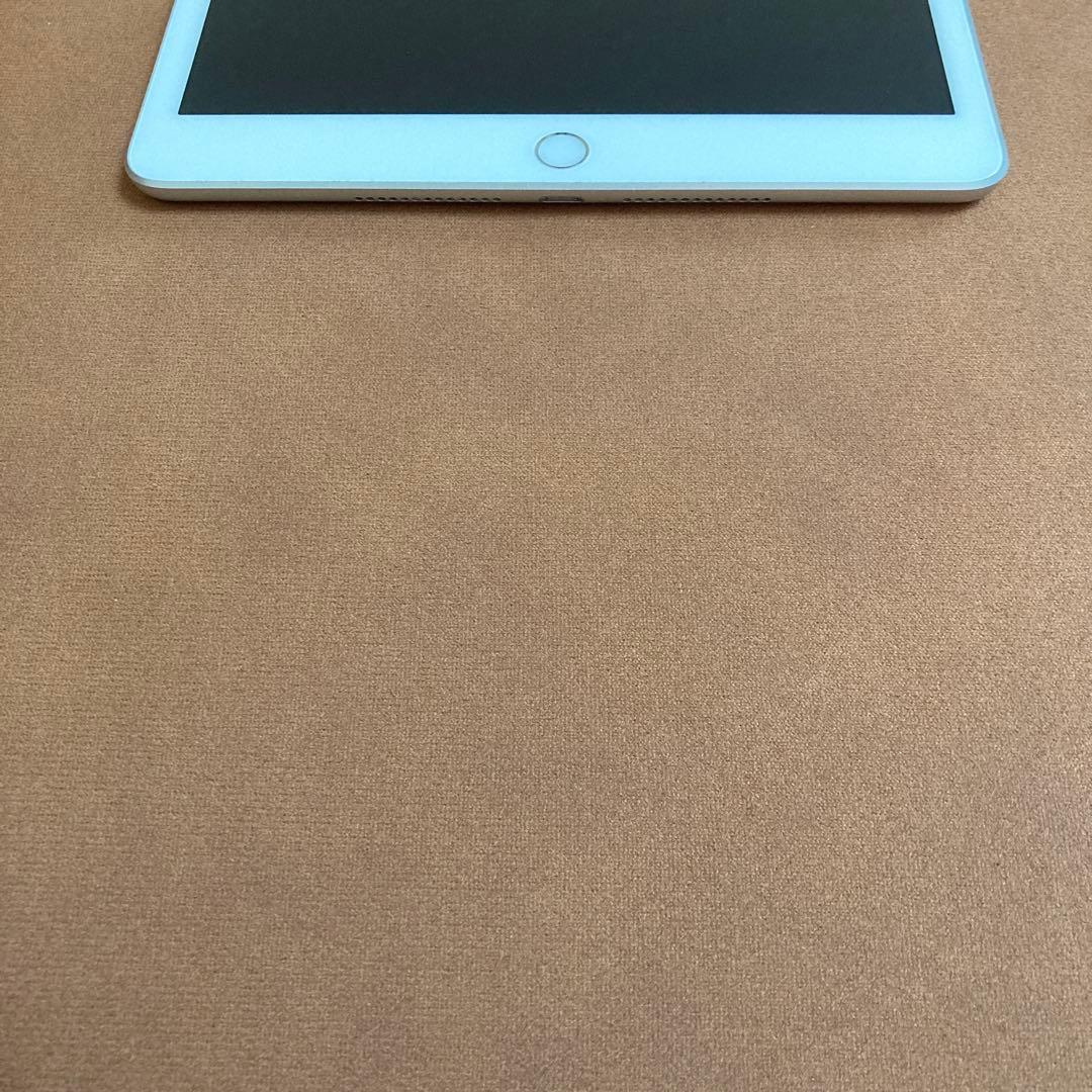 3626【早い者勝ち】比較的美品☆iPad8第8世代 32GB WIFIモデル☆