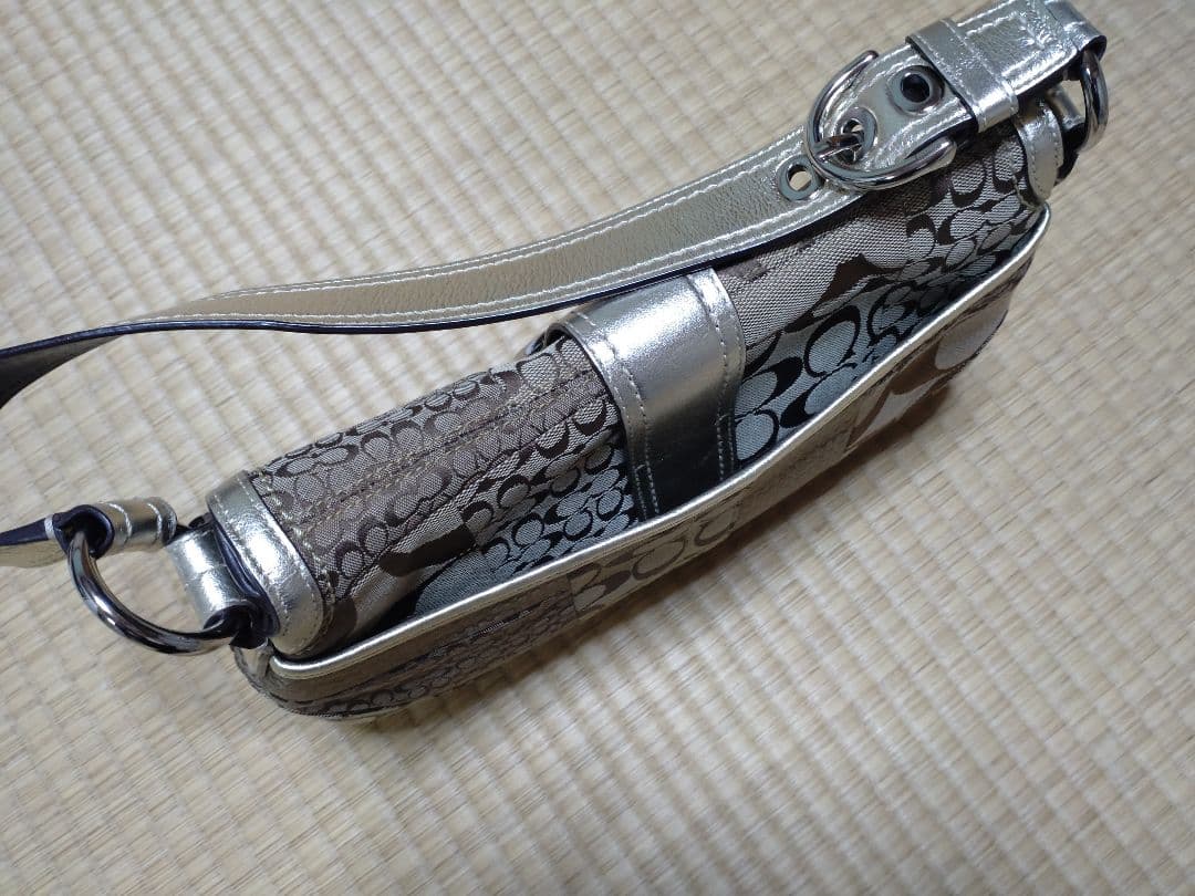 COACH　ワンショルダーバッグ