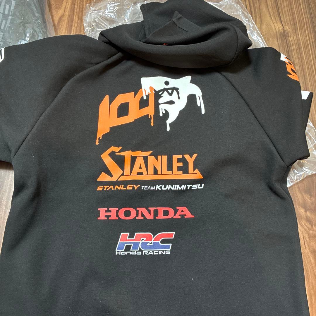 STANLEY KUNIMITSU 2025 NEWERA フルジップフーディー