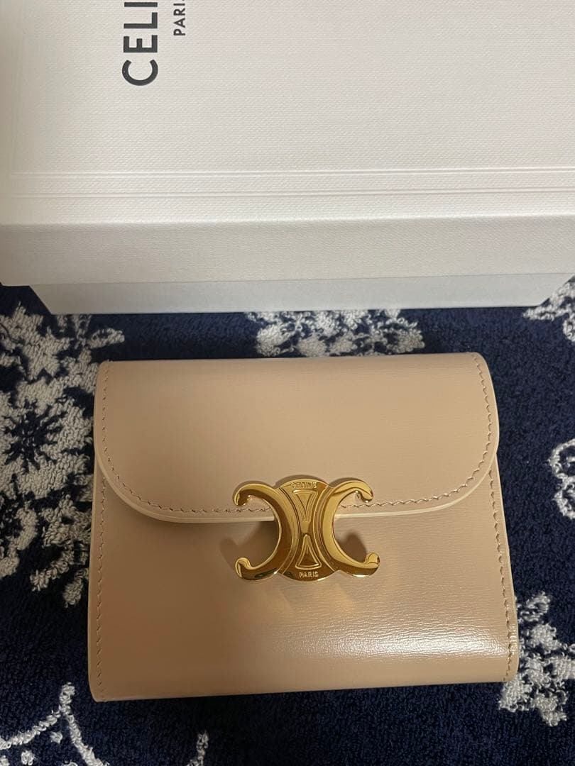 CELINE ベージュ 三つ折り財布