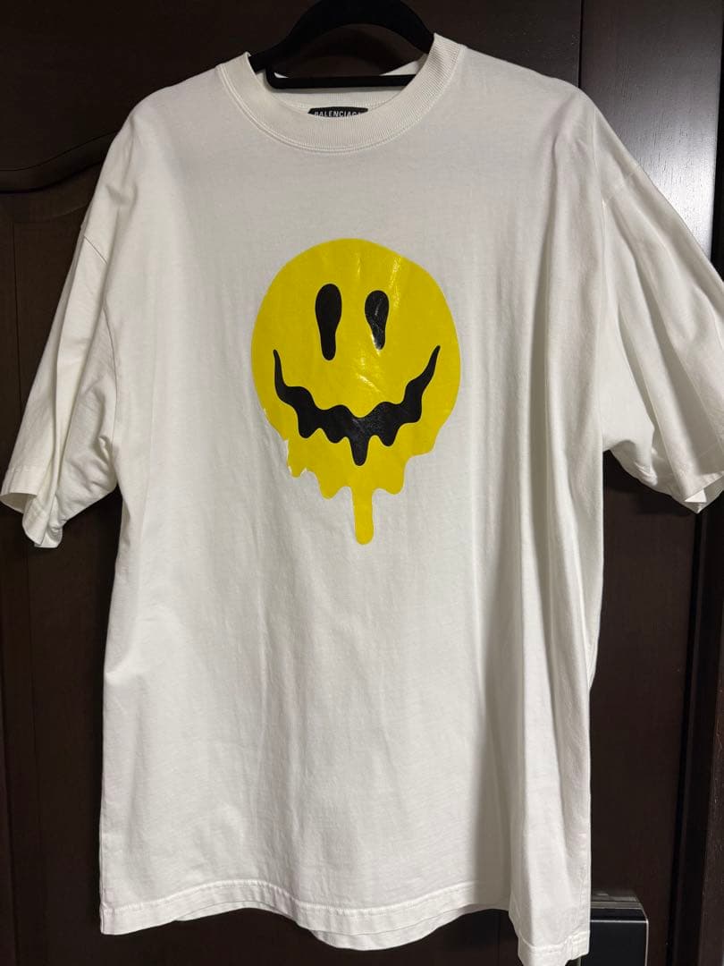 BALENCIAGA イエロースマイリーフェイス Tシャツ