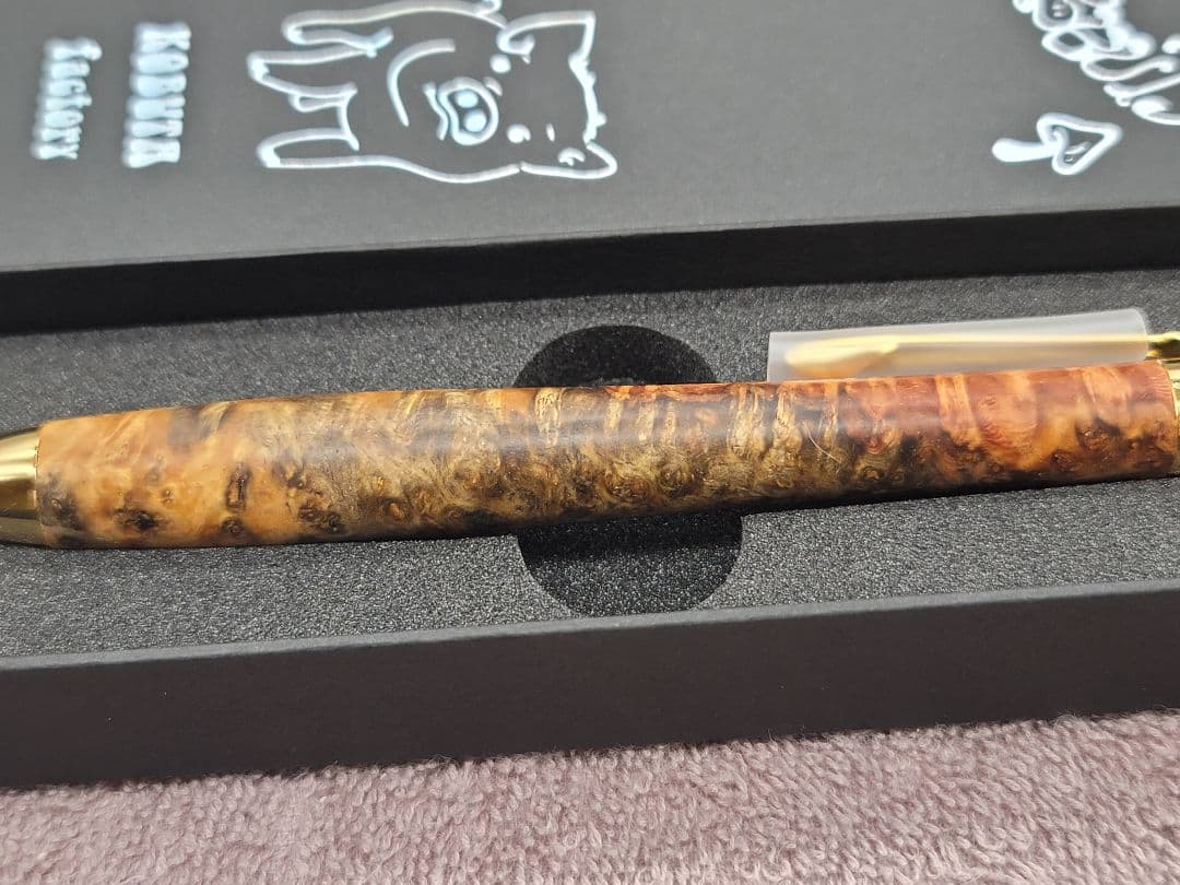 新品　こぶた工房　極上花梨瘤　トリコロール瘤　シャープペンシル0.5ミリ